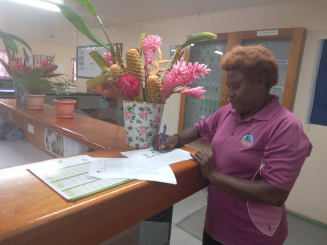 Our team visited Natmani Limited in Lihir. Contractors’ employees can now check loan repayment tables at the front desk and on the Camp 3 notice board.